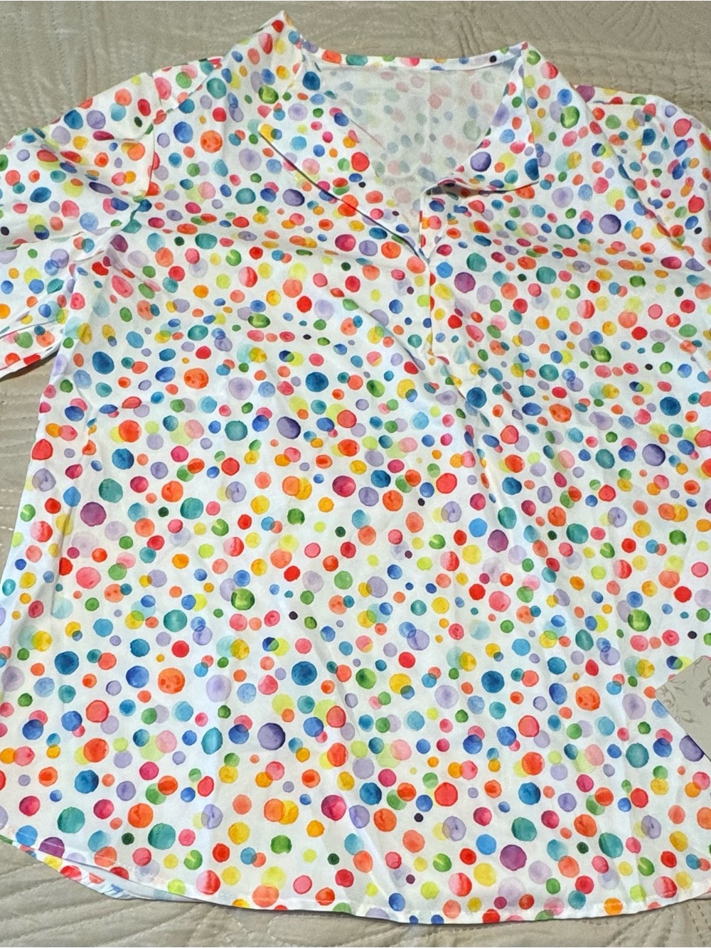 Emery Rose Multicolor Polka Dot Short Sleeve Top - White Background NWT Medium